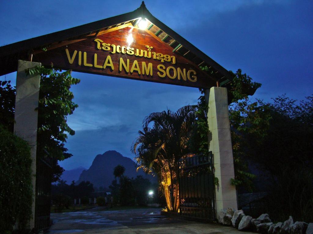 Villa Nam Song Vang Vieng Bagian luar foto